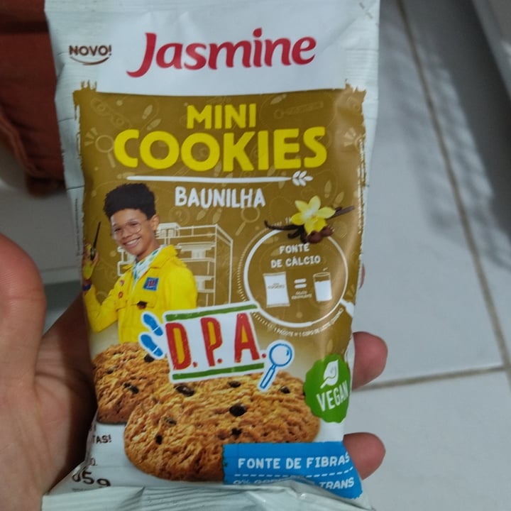 photo of Jasmine Jasmine Mini Cookies Vegan Baunilha shared by @dmozelli on  31 May 2022 - review