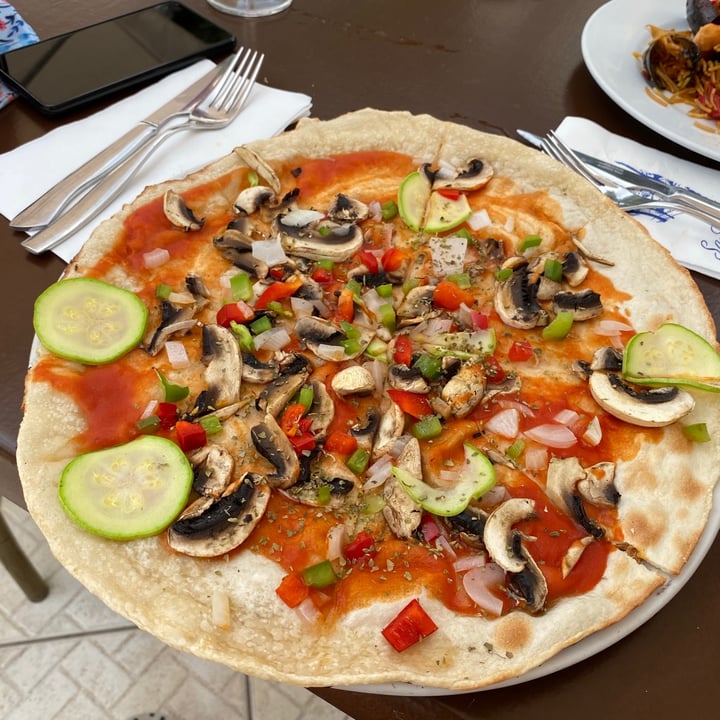 review photo of Sa Lluna Menú Patatas, Pizza Y Gelato shared by @dayleroy on 30 Aug 2020 - review
