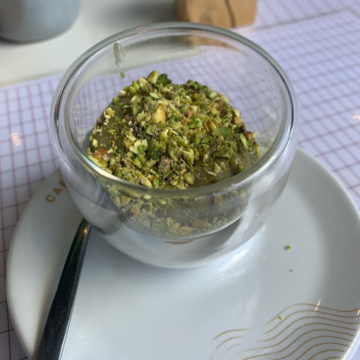 review photo shared by @larakuerten on 16 May 2022 - post