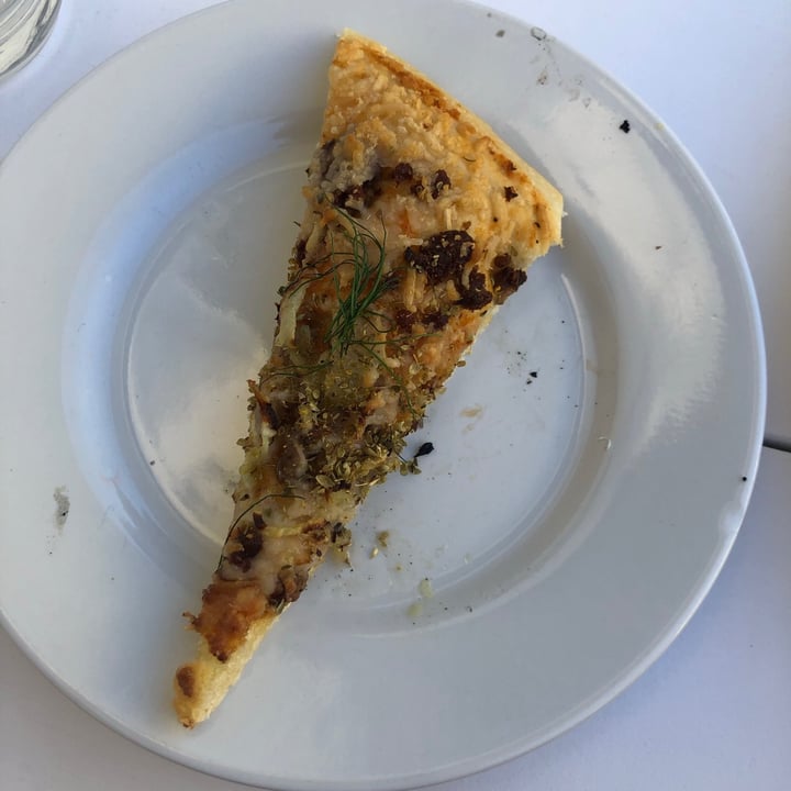 photo of Little Pine Restaurant Fennel flat bread pizza shared by @sheppsk on  06 Aug 2021 - review