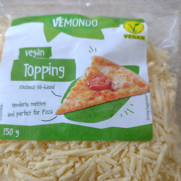 photo of Vemondo Mozzarella shredded shared by @flamjoy on  12 Apr 2022 - review