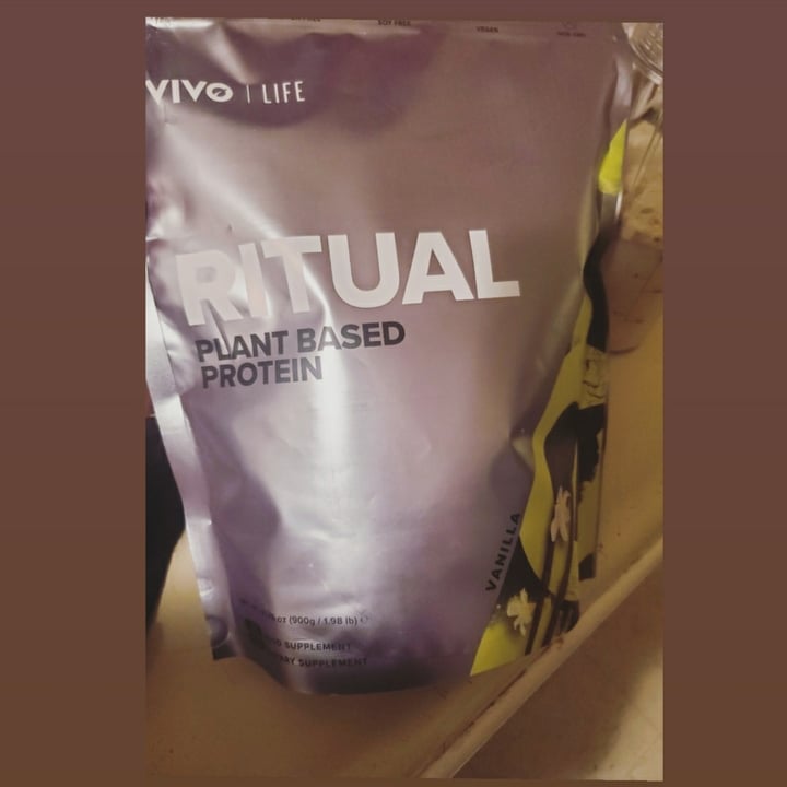 photo of Vivo Life Ritual Plant Based Protein Vainilla shared by @luceroherrera7 on  09 Dec 2020 - review