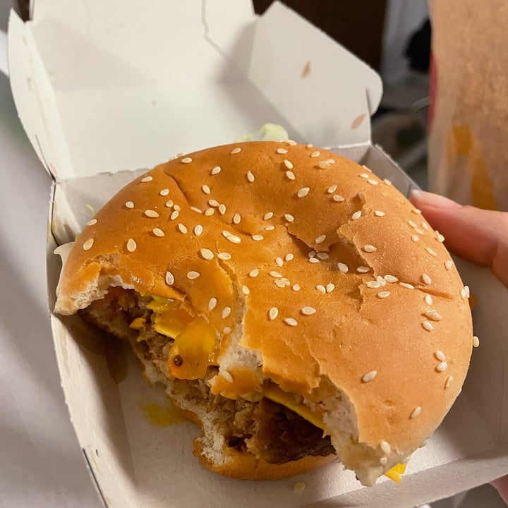 review photo of McDonald's McPlant shared by @jetlaggedlauryn on 30 Jul 2022 - review