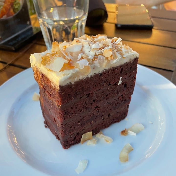 photo of Privé Asian Civilisations Museum Moist Red Velvet Cake shared by @madvegbabe on  30 Mar 2021 - review