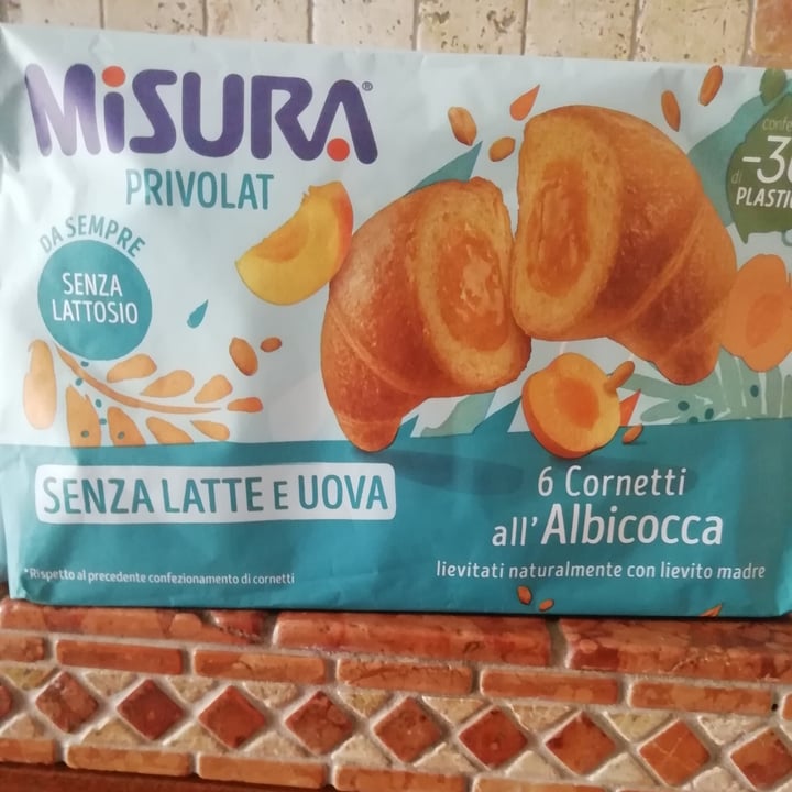 photo of Misura Cornetto all'albicocca shared by @minaanim on  27 May 2022 - review