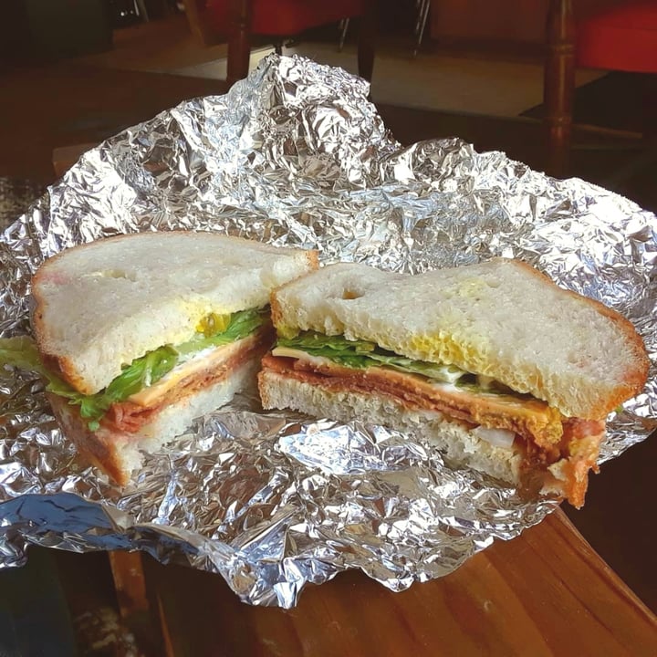 photo of Mrs. Goldfarb’s Unreal Deli Unreal Corn’d Beef Plant Based Deli Slices shared by @prowhistlerdave on  26 Sep 2021 - review