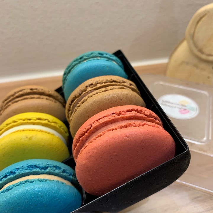 photo of Milleaville Macarons Vegan Macarons shared by @patrickkth on  23 Apr 2022 - review