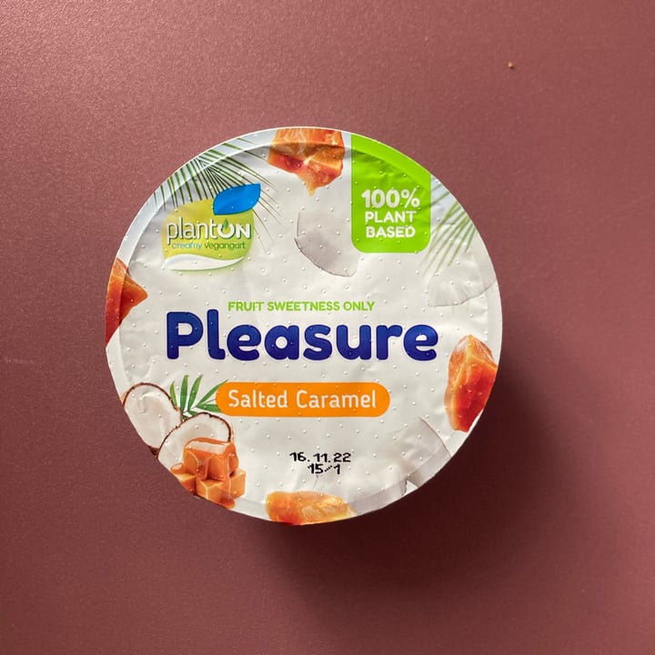 photo of planton pleasure yogurt caramello Salato shared by @tiure on  30 Oct 2022 - review
