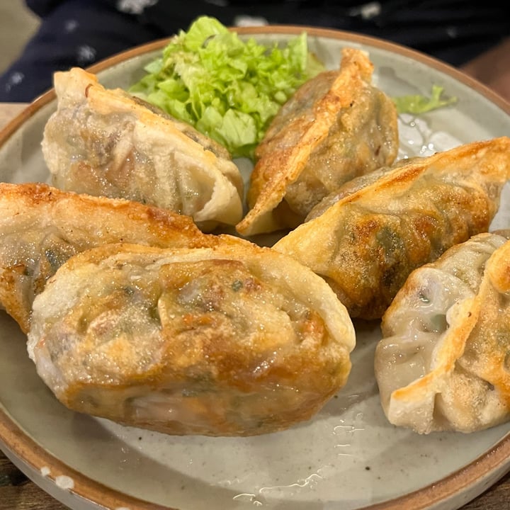 photo of Daehwa Vegetarian Yachae Mandu shared by @preethiness on  04 Jun 2022 - review