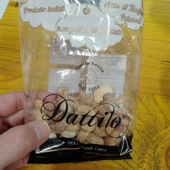 photo of Dattilo frutta secca Anacardi shared by @sughy on  14 Apr 2022 - review