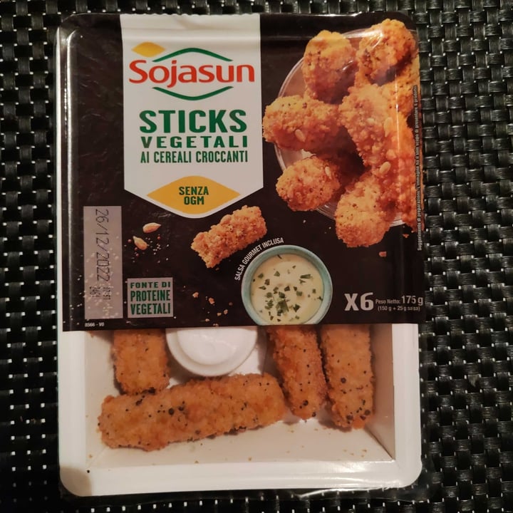 photo of Sojasun Stick vegetali ai cereali croccanti shared by @saartje84 on  04 Dec 2022 - review