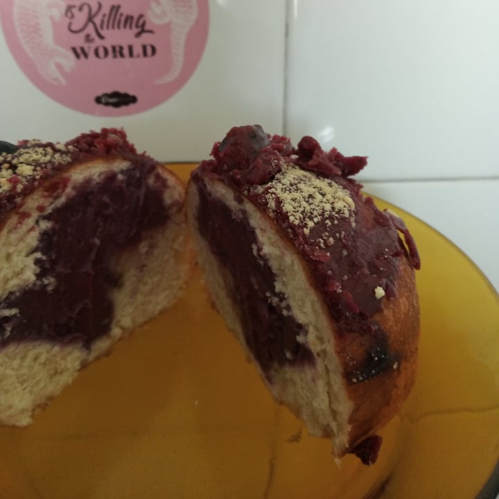 photo of Delish Vegan Doughnuts Blueberry Cheesecake Donut shared by @ailedail on  21 Mar 2021 - review