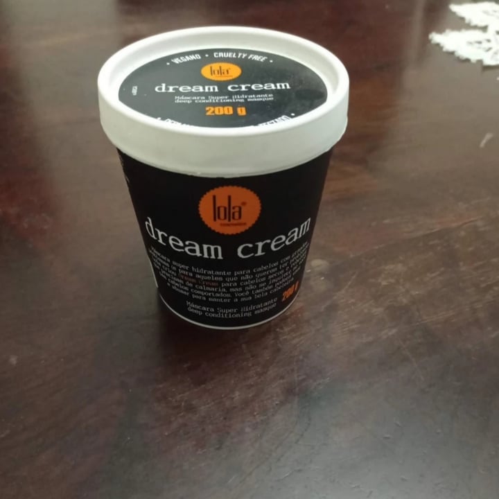 photo of Lola Cosmetics Dream Cream Máscara shared by @andreia08 on  01 Aug 2022 - review