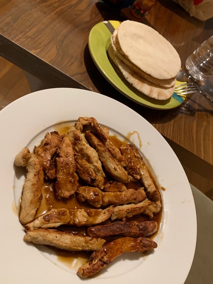 photo of Gardein Teriyaki Chick`n Strips shared by @davidbehr on  30 Mar 2020 - review