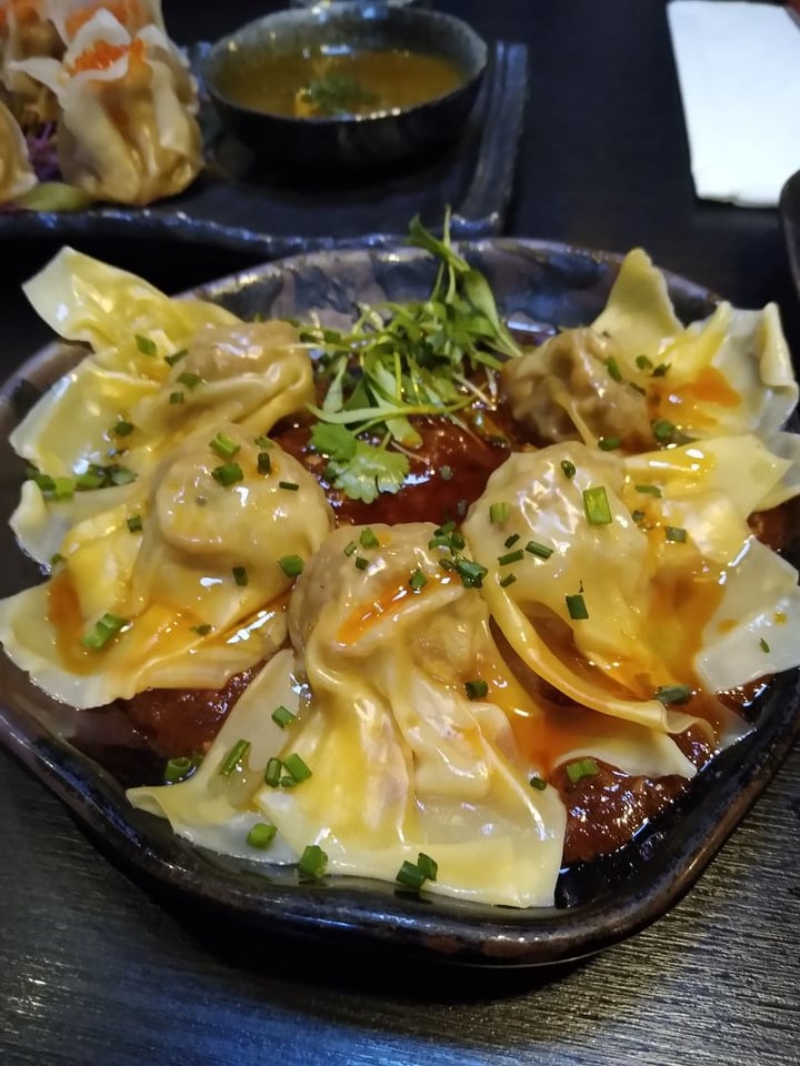 photo of Ichiza Kitchen (Temporarily Closed) Chili Oil Wontons shared by @lmop on  13 Nov 2019 - review