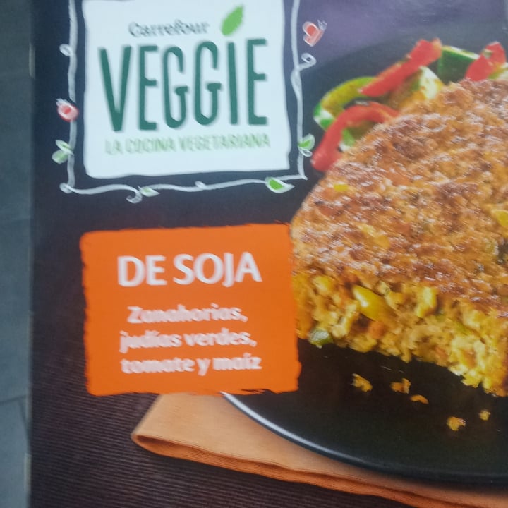 photo of Carrefour  Hamburguesa de soja, judias, tomate y maiz shared by @begojimenez on  30 Jan 2021 - review