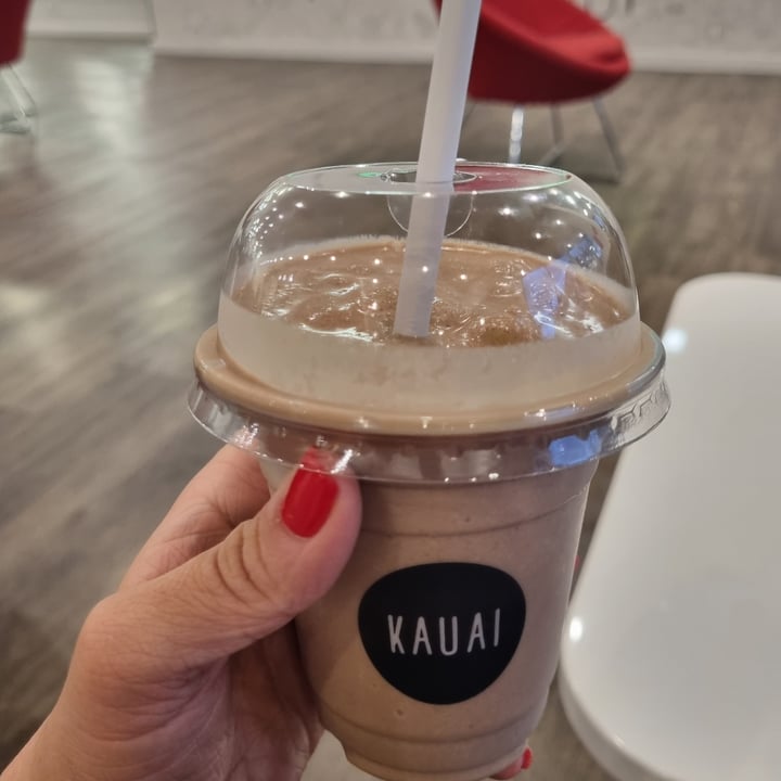 review photo of KAUAI Plant Peant Butter Bomb shared by @twohappyrescuemutts on 09 Dec 2022 - review