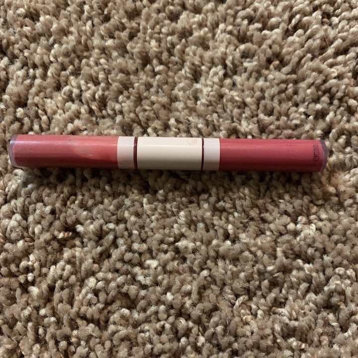 photo of Arbonne Lip gloss and cream stick shared by @gest1971 on  29 Dec 2020 - review