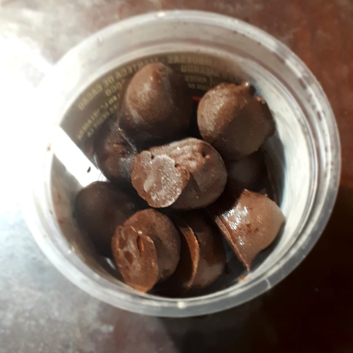 review photo of Natural pandra Frambuesas Frescas Bañadas en Chocolate Blanco y Chocolate con Leche (de coco) shared by @yamten on 27 Jun 2021 - review