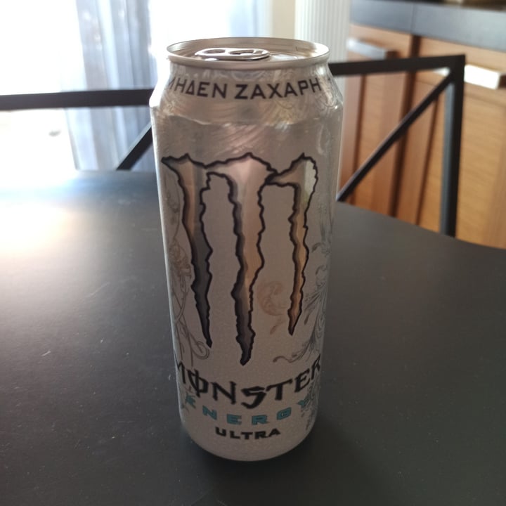 photo of Monster Energy Monster Energy Absolutely Zero shared by @veganisateur on  14 Apr 2022 - review
