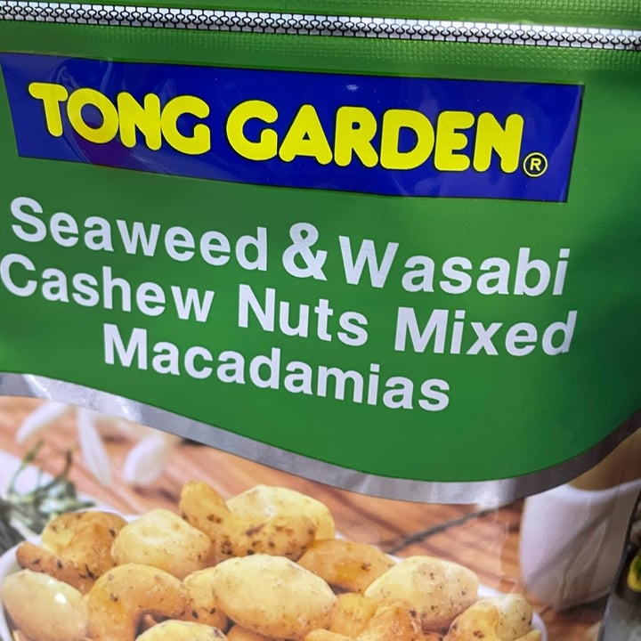 photo of Tong Garden seaweed & wasabi cashew nuts mixed macadamias shared by @valorry on  13 Jun 2022 - review