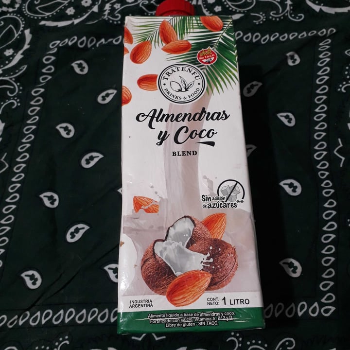 photo of Tratenfu Leche de Almendras y Coco shared by @bautistavegano on  18 Mar 2022 - review