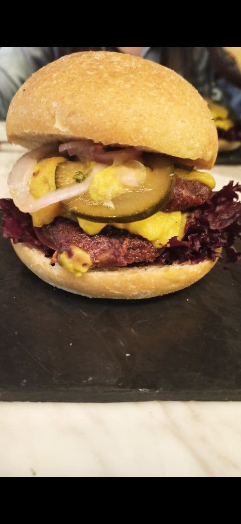 Photo of the dish “Hamburguesa MAKEOUT”