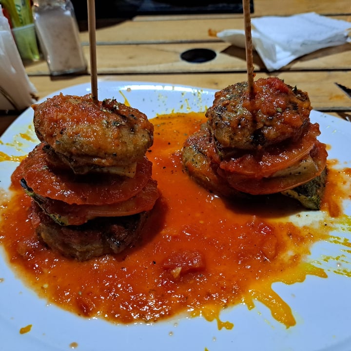 review photo of Rafiki Cerveceria Lasagna vegana shared by @lopezagustinax on 09 Nov 2022 - review