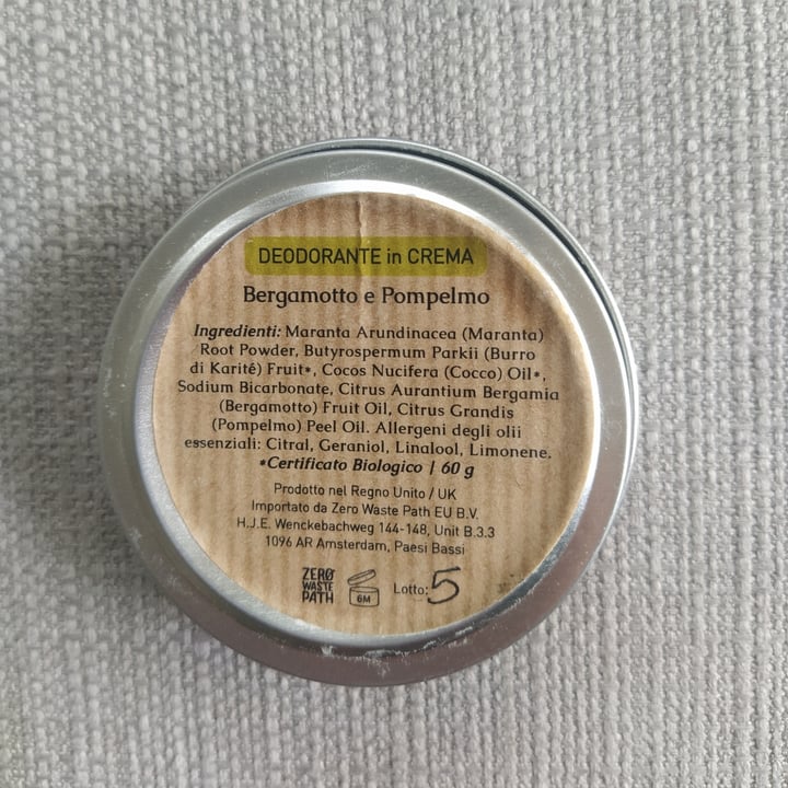 review photo of Carotilla Deodorant cream shared by @francescaserafino on 18 Apr 2022 - review