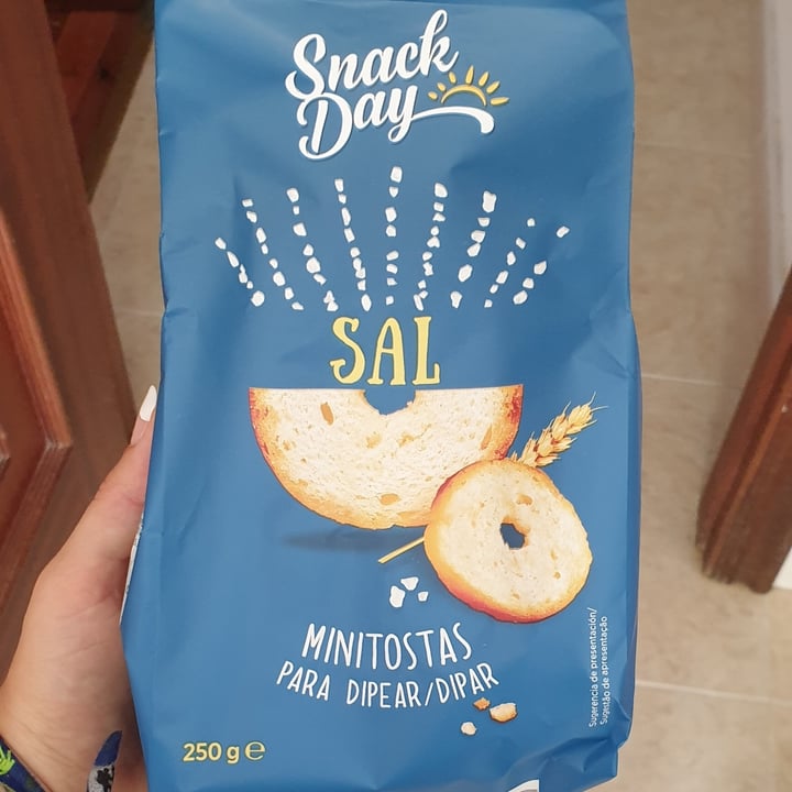 photo of Snack Day Minitostas para dipear shared by @lulivegan on  26 Jun 2021 - review