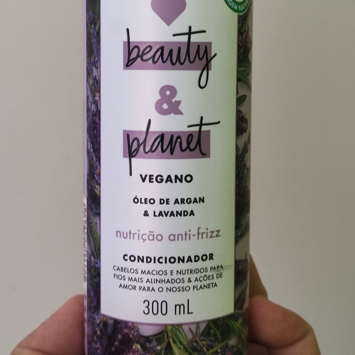 photo of Love Beauty and Planet Condicionador óleo de argan & lavanda shared by @andreamenasc on  05 May 2022 - review