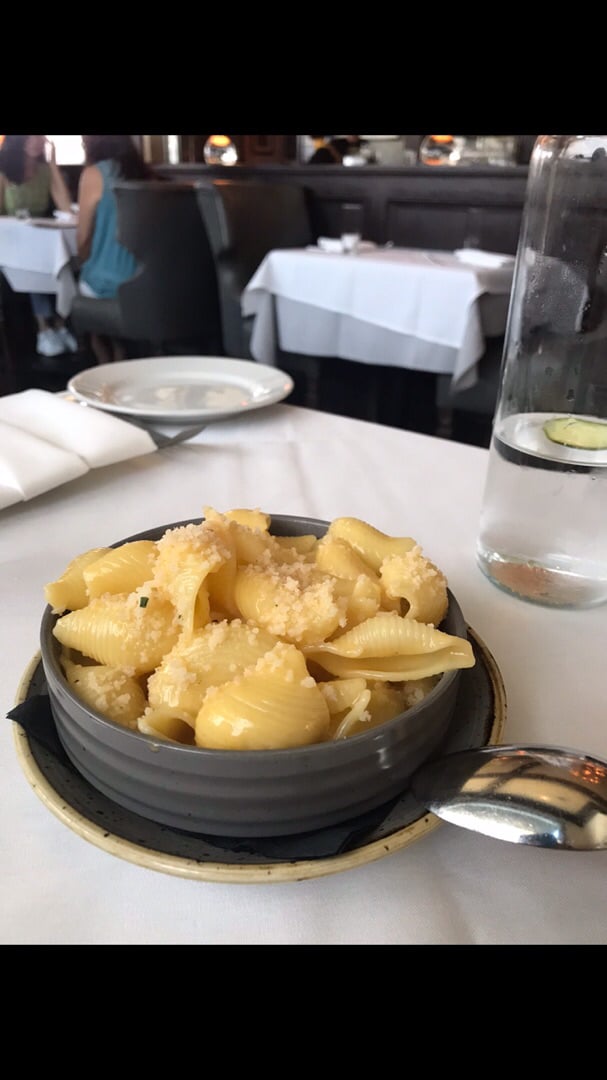 review photo of Crossroads Kitchen Mac and Cheese shared by @cacudaback on 31 Aug 2018 - review