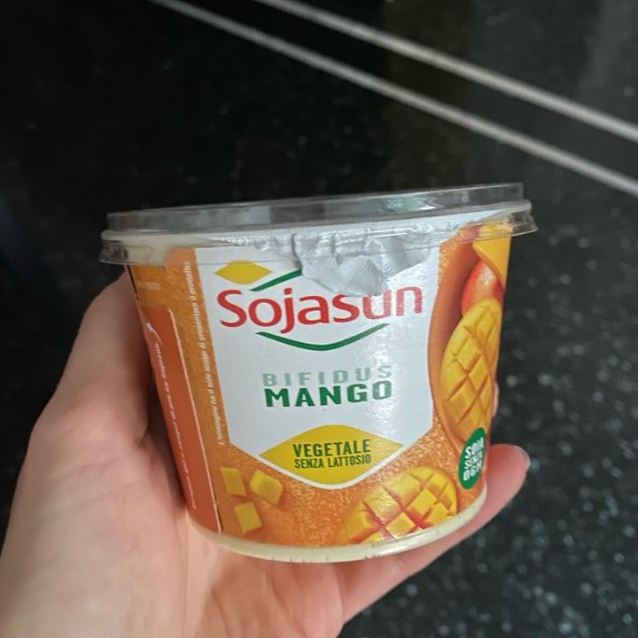 photo of Sojasun yogurt bifidus mango shared by @ale9 on  09 Nov 2022 - review