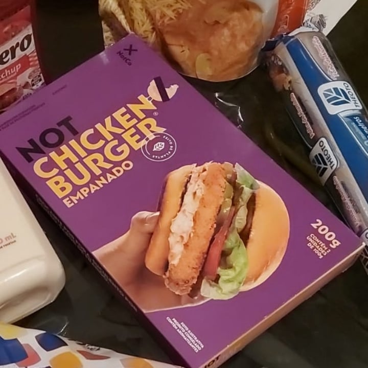 photo of NotCo Not Chicken Burger Empanado shared by @rahcouto on  15 May 2022 - review