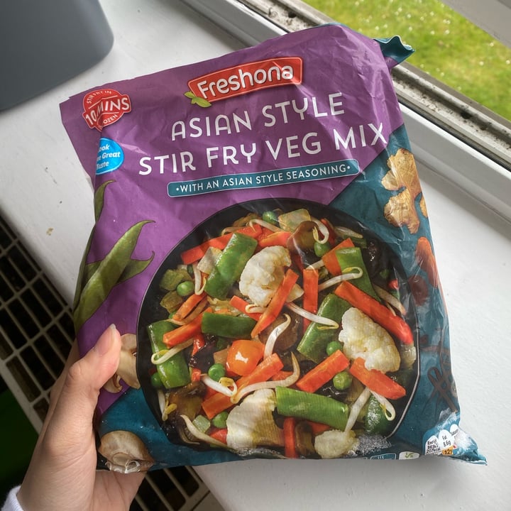 photo of Freshona Asian style stir fry veg mix shared by @lucr3ziagalli on  29 Mar 2022 - review