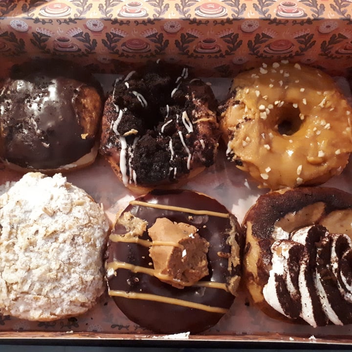 photo of Brammibal's Donuts Bienenstich Donut shared by @bluesoul on  14 May 2022 - review