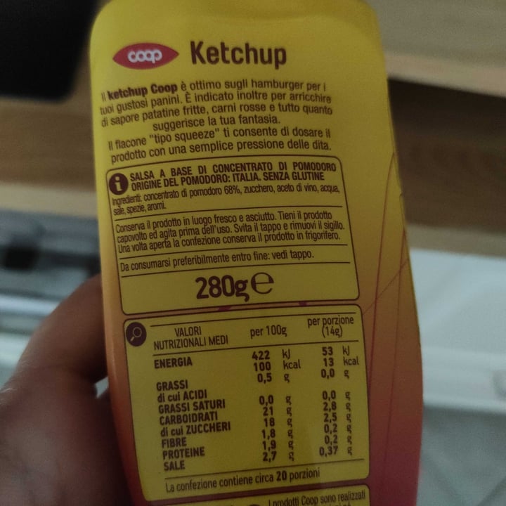 photo of coop ketchup shared by @giramondo on  27 Aug 2022 - review