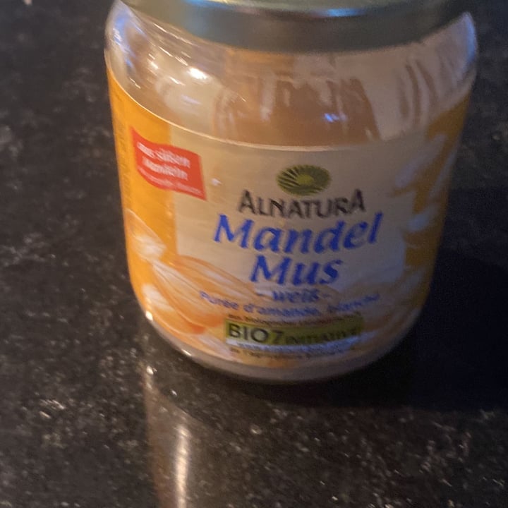 photo of Alnatura Mandelmus shared by @marghetita on  08 Apr 2022 - review