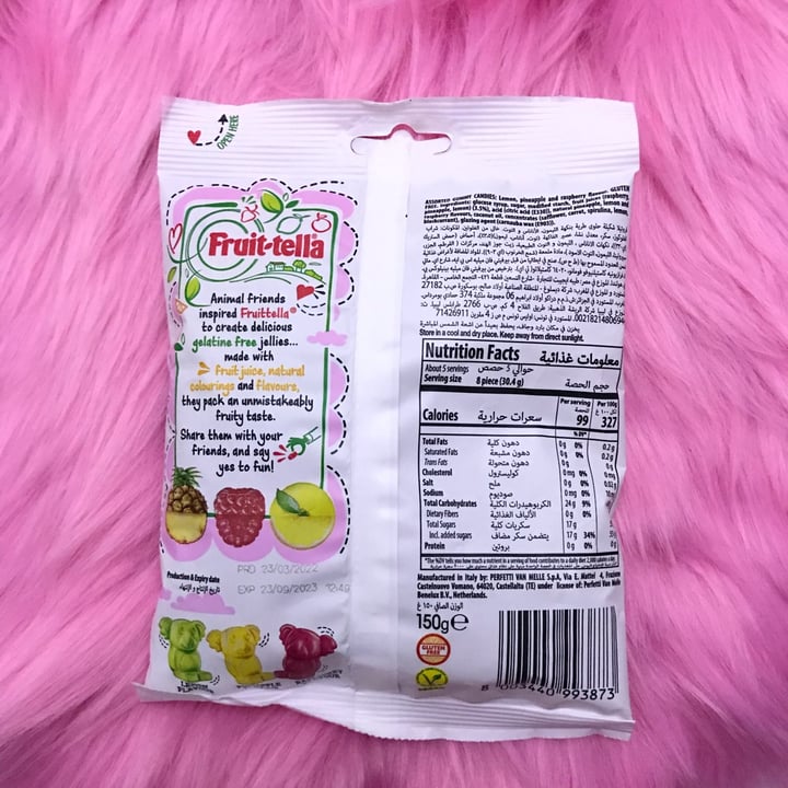 photo of Fruit-tella Caramelle gommose koalas shared by @veganforanimal on  26 Aug 2022 - review