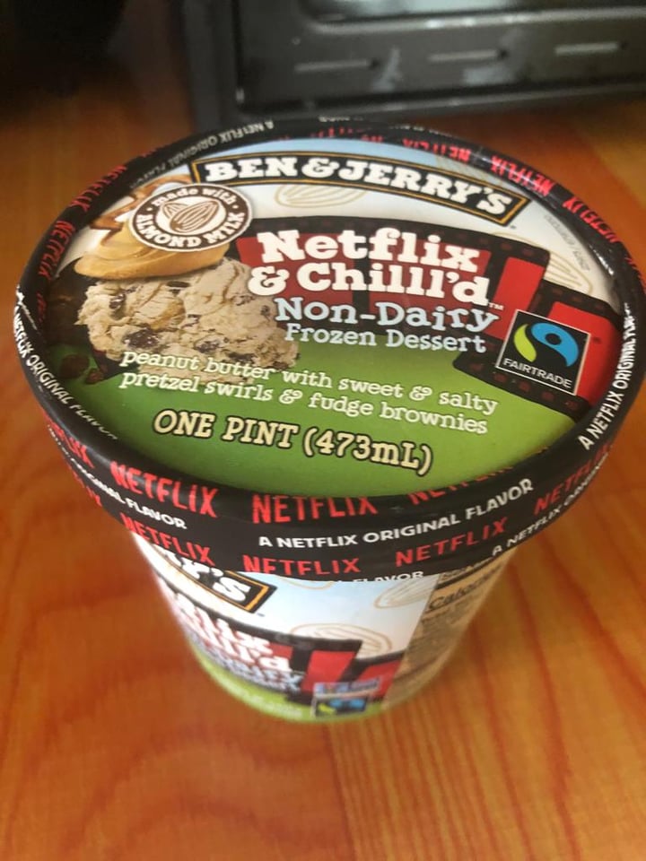 photo of Ben & Jerry's Netflix & Chilll'd Non-Dairy Frozen Dessert shared by @meltingpotatoes on  23 Apr 2022 - review