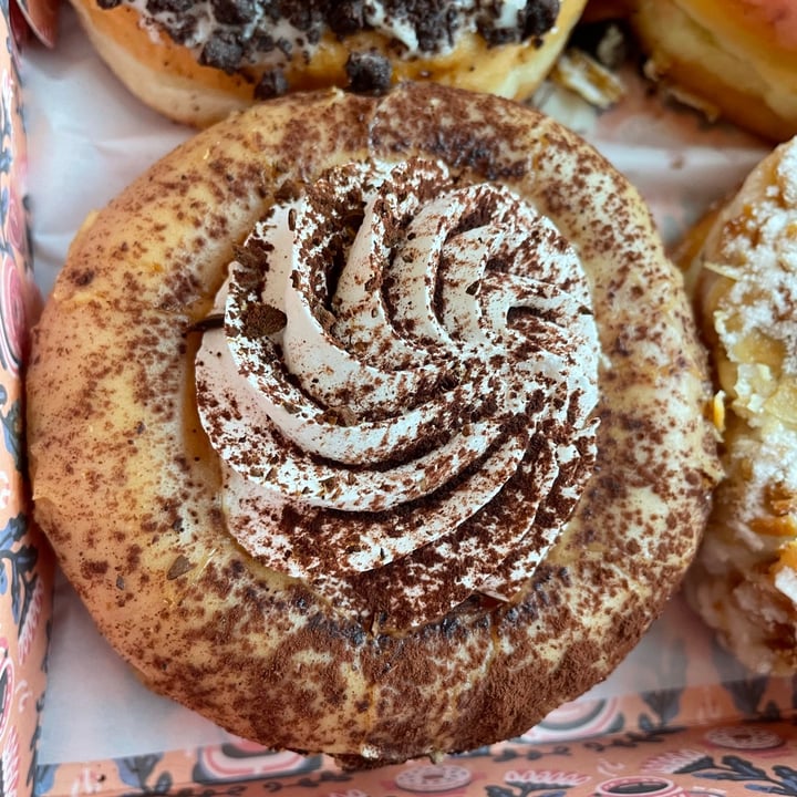 photo of Brammibal's Donuts Tiramisu shared by @smileypotato on  31 Jul 2021 - review