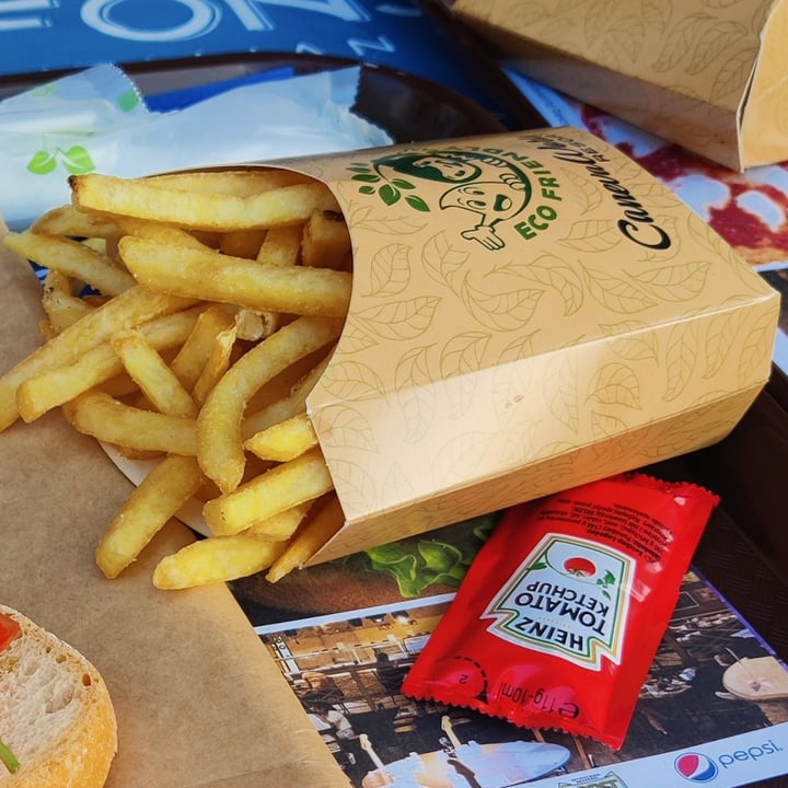 review photo of Movieland Studios Patatine fritte shared by @michelanice on 05 Aug 2022 - review
