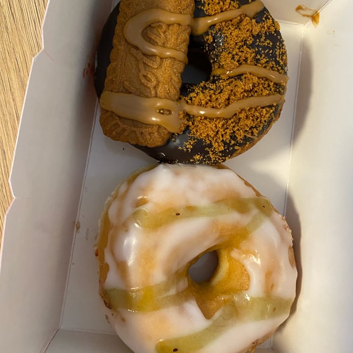 review photo of Royal Donuts Zürich Donouts shared by @annamansueto on 18 May 2022 - review