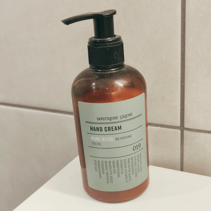 review photo of Søstrene Grene Hand Cream - Pure Bliss shared by @auroraitland on 23 Apr 2020 - review