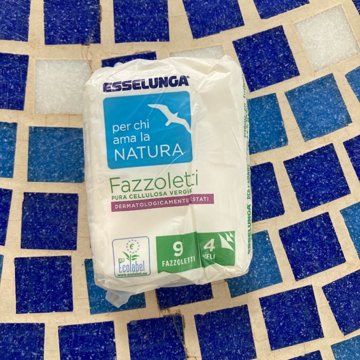 review photo of Esselunga Fazzoletti mini shared by @manumanu on 30 Jun 2022 - review