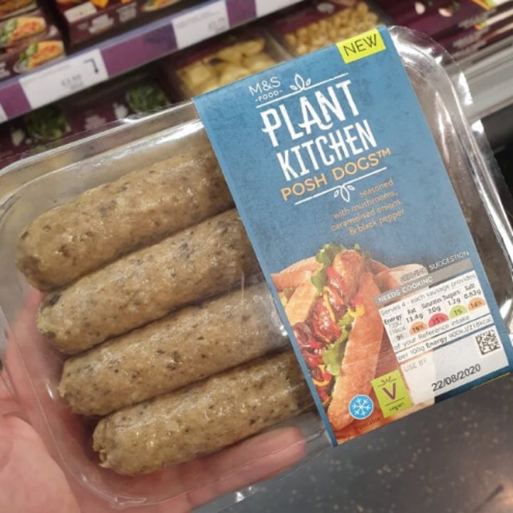 photo of Plant Kitchen (M&S) Posh dogs shared by @simplesmoothies on  17 Jan 2021 - review