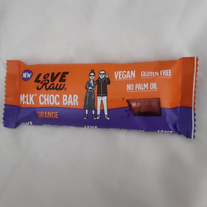 photo of LoveRaw Chocolate orange bar shared by @plumesworld on  17 Apr 2022 - review