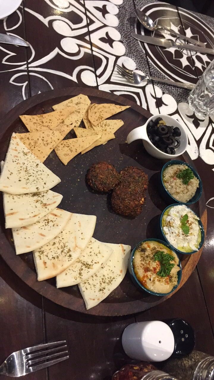 review photo of Bohemian Brew Mezzo platter shared by @komal2694 on 13 Mar 2018 - review