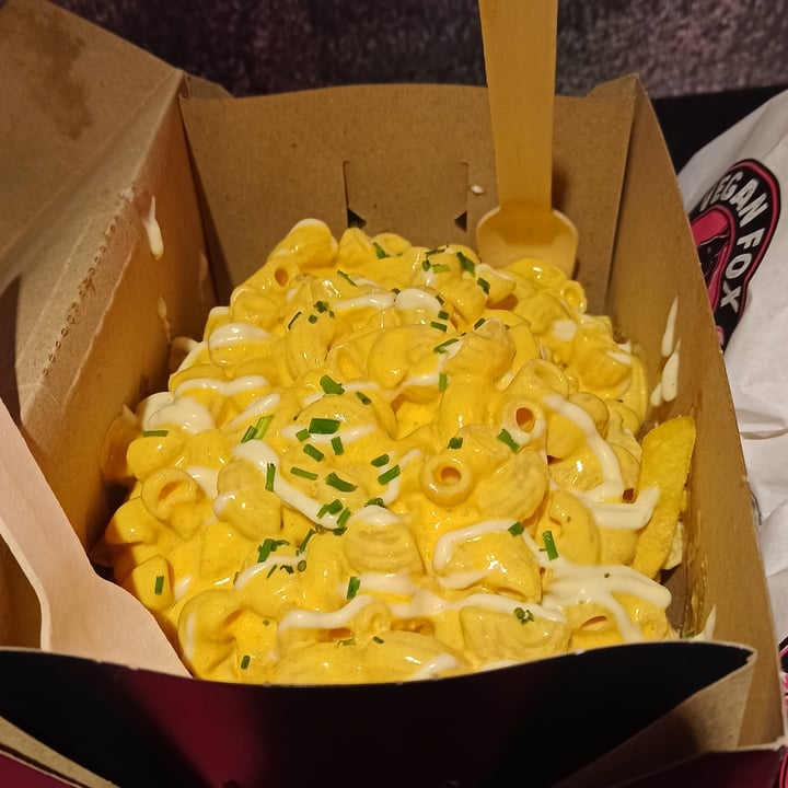 photo of VEGAN FOX Papas Mac And Cheese shared by @nicotuc on  16 May 2022 - review