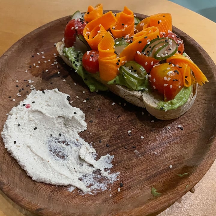 photo of MOLA Avocado Toast shared by @vanepiterman on  21 Jan 2021 - review